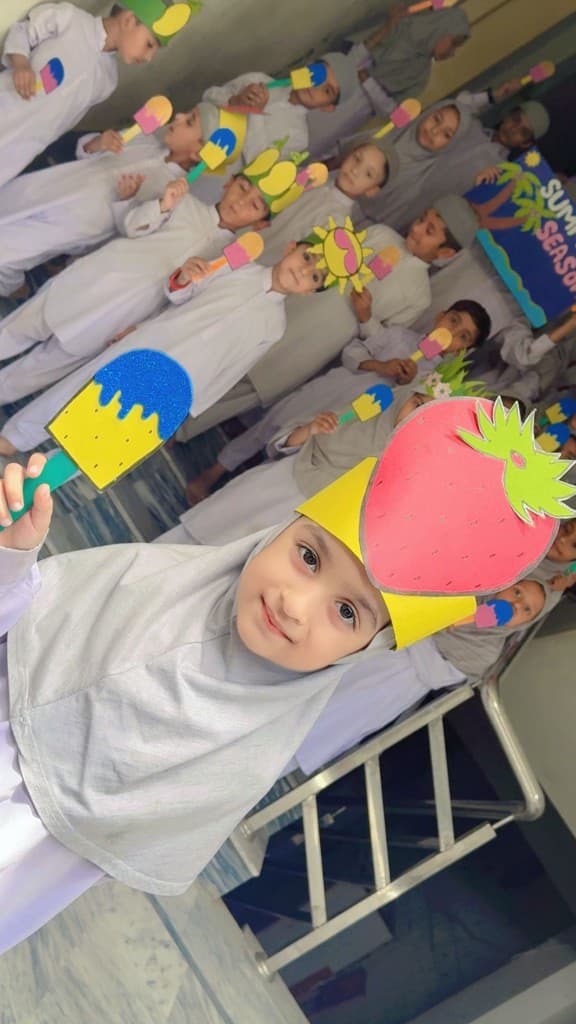 Summer activity - group moment 01